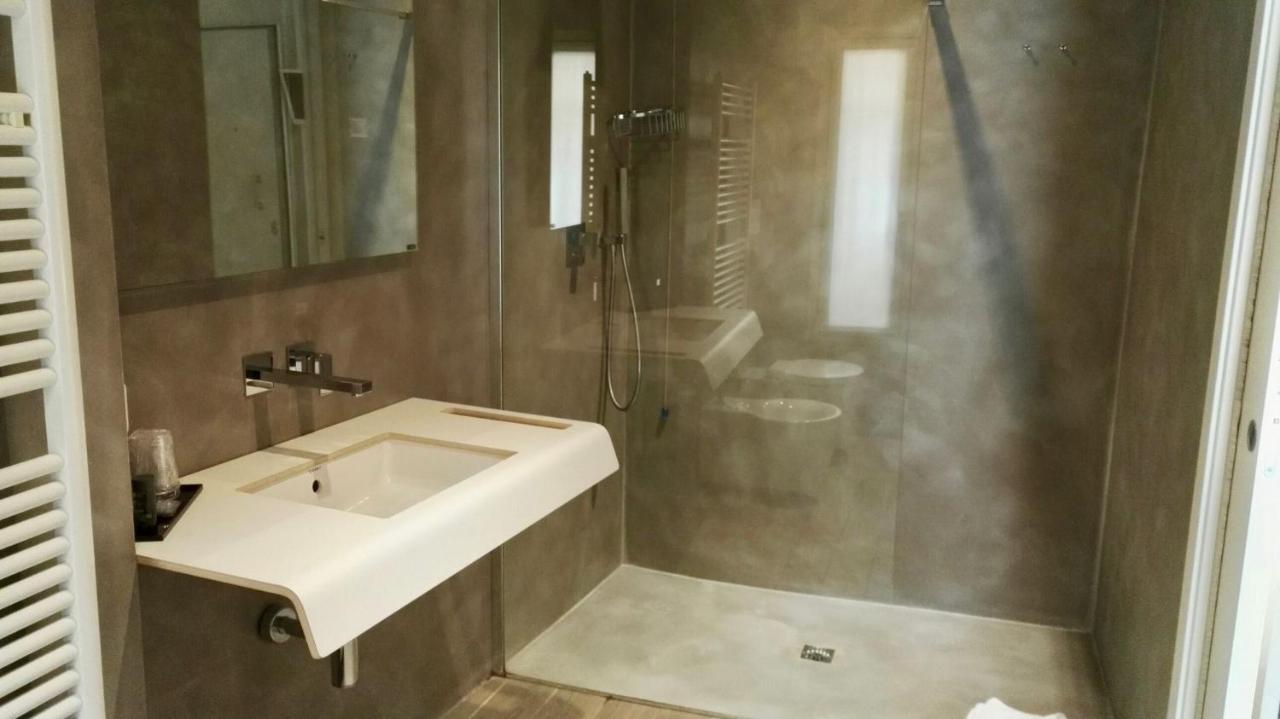 Residenza Cardo Massimo Hotel เวโรนา ภายนอก รูปภาพ