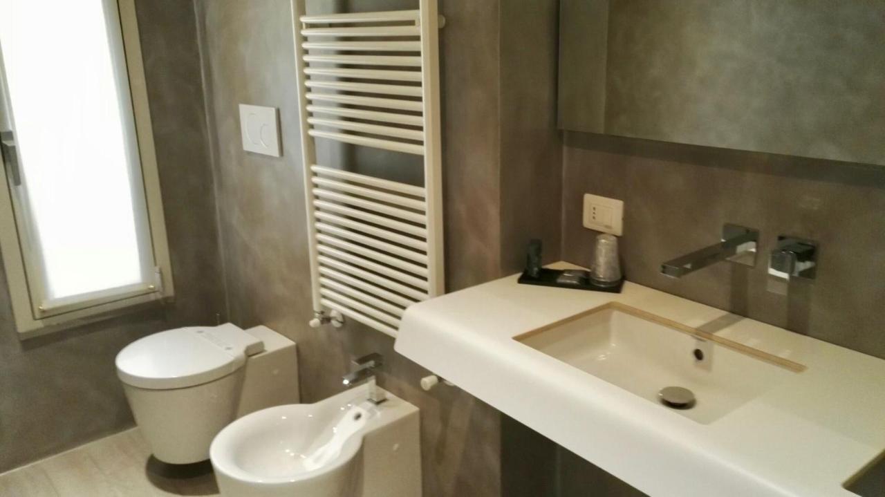 Residenza Cardo Massimo Hotel เวโรนา ภายนอก รูปภาพ